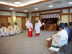写真：神社庁例祭並びに神宮大麻暦頒布始祭の様子
